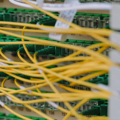 Decarbonizing Data Centers