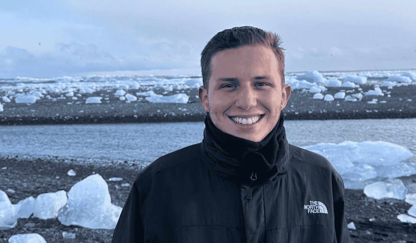 Meet Santiago, Business Analyst